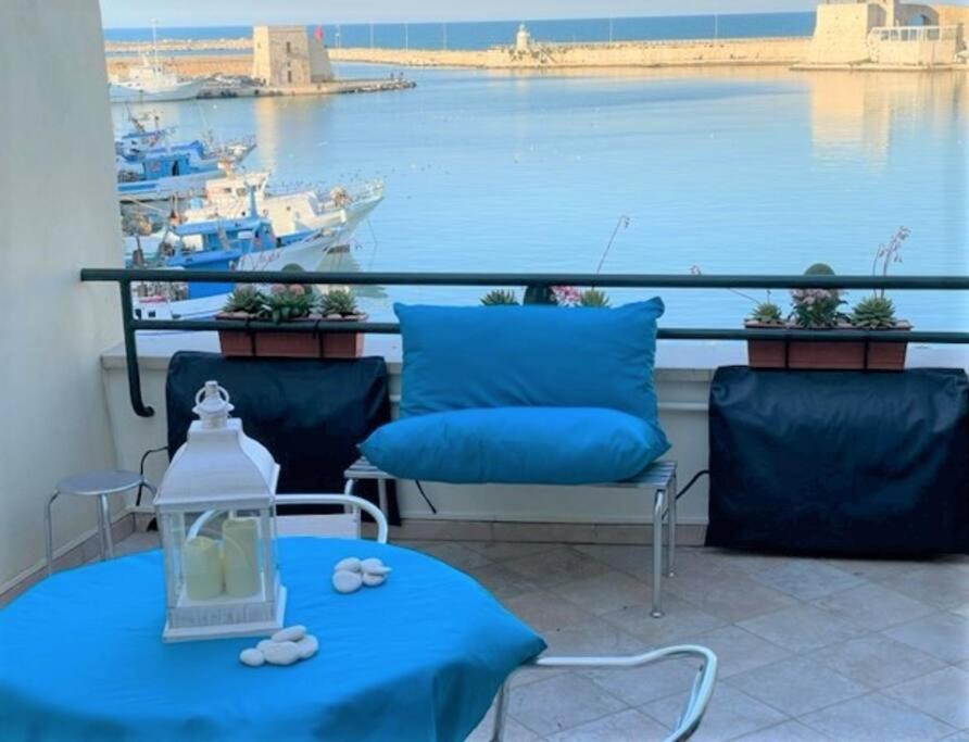 Emozioni Dal Porto Apartment Trani Ngoại thất bức ảnh